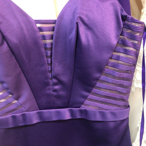 Cut-Out Sleek Sexy Prom Dress, Size 2, Leg Slit, Pageant Formal Mermaid Trumpet - Picture 3 of 6